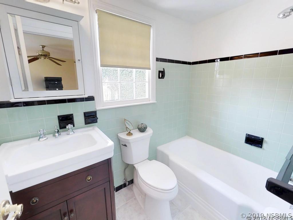 510 North Riverside Drive Edgewater, FL 32132 - Photo 11 of 29 Gallery Image 11