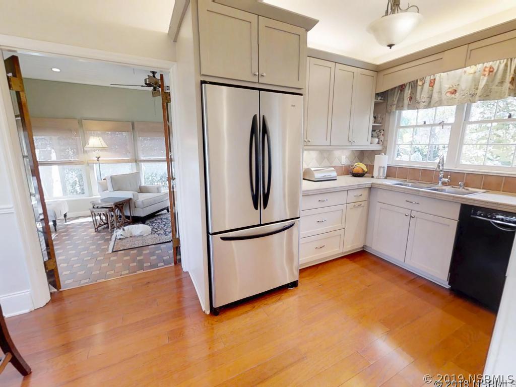 510 North Riverside Drive Edgewater, FL 32132 - Photo 18 of 29 Gallery Image 18