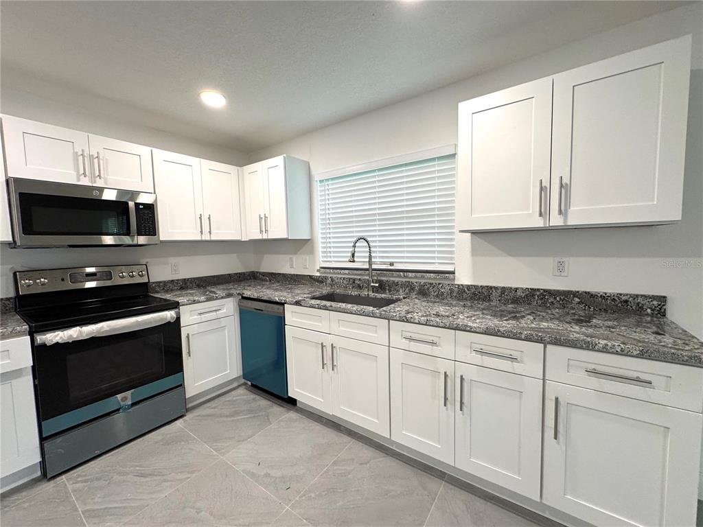 4808 Anderson Road Orlando, FL 32812 - Photo 6 of 24 Gallery Image 6