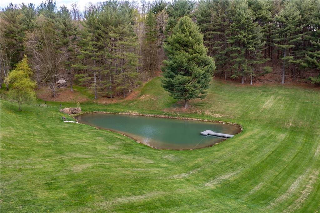 527 Claylick Road Holbrook, PA 15341 - Photo 21 of 24