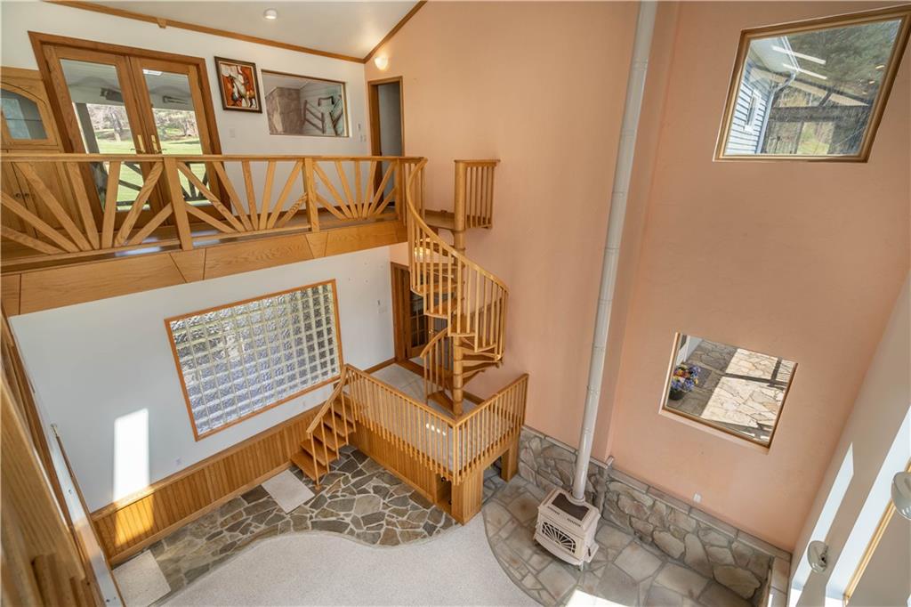 527 Claylick Road Holbrook, PA 15341 - Photo 7 of 24
