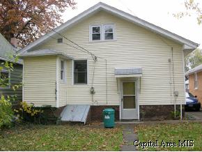 1820 South 11th Street Springfield, IL 62703 - Photo 2 of 5