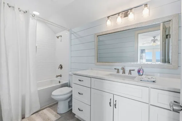 $3,450,000 | 2201 South Waccamaw Drive, Murrells Inlet, SC 29576