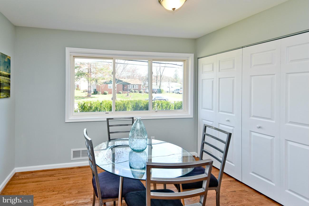6512 Cipriano Road Lanham, MD 20706 - Photo 11 of 23 Interior (General)