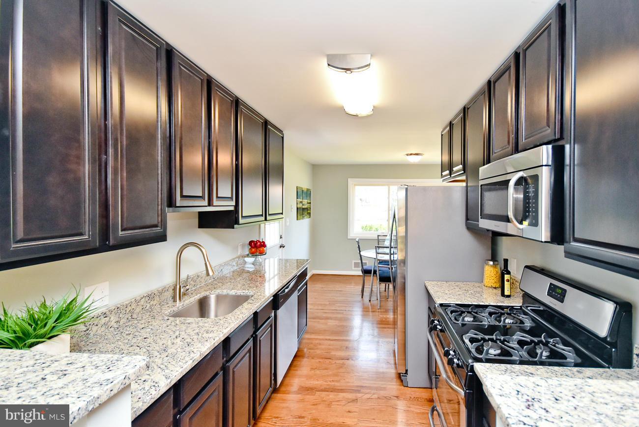 6512 Cipriano Road Lanham, MD 20706 - Photo 8 of 23 Kitchen