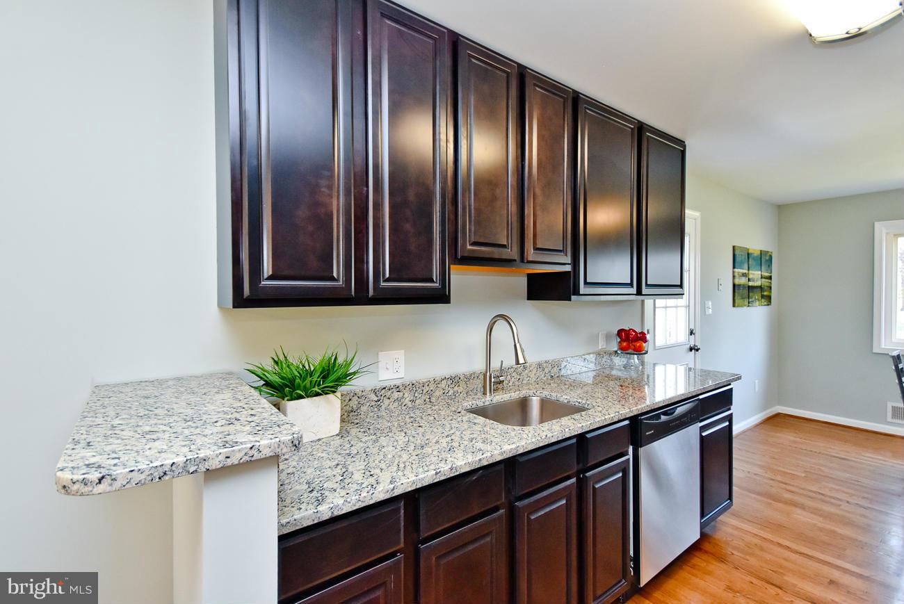 6512 Cipriano Road Lanham, MD 20706 - Photo 9 of 23 Kitchen