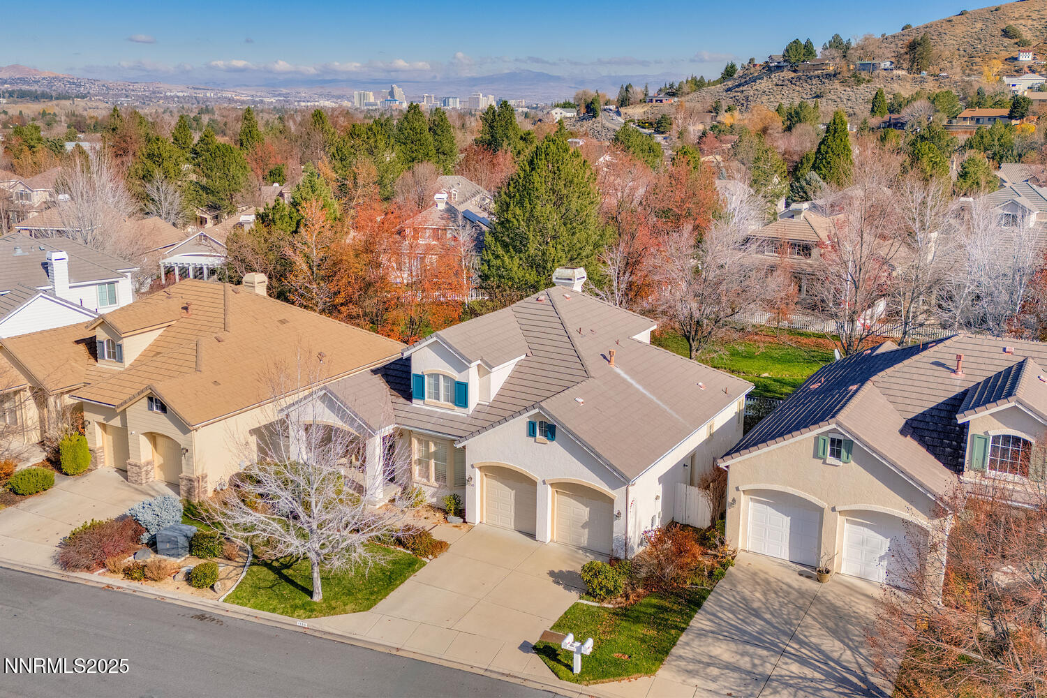 1150 Brookhollow Lane Reno, NV 89519 - Photo 3 of 30 an aerial view of a house
