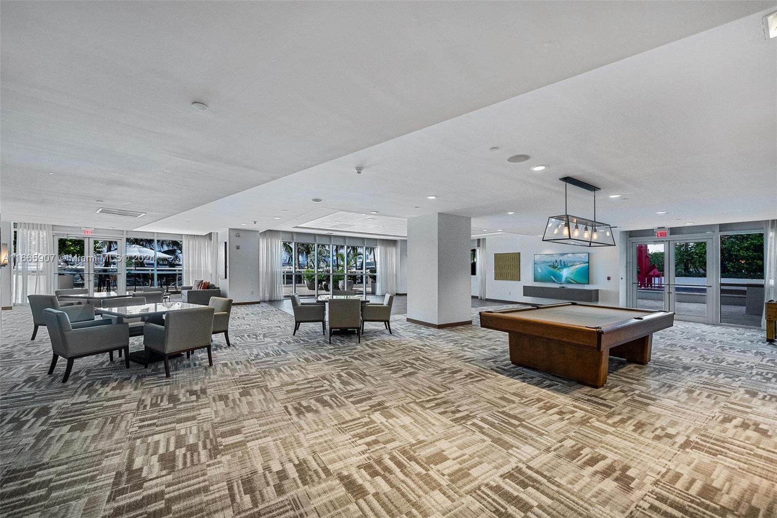 400 Alton Road, Unit 2406 Miami Beach, FL 33139 - Photo 27 of 45 Gallery Image 27