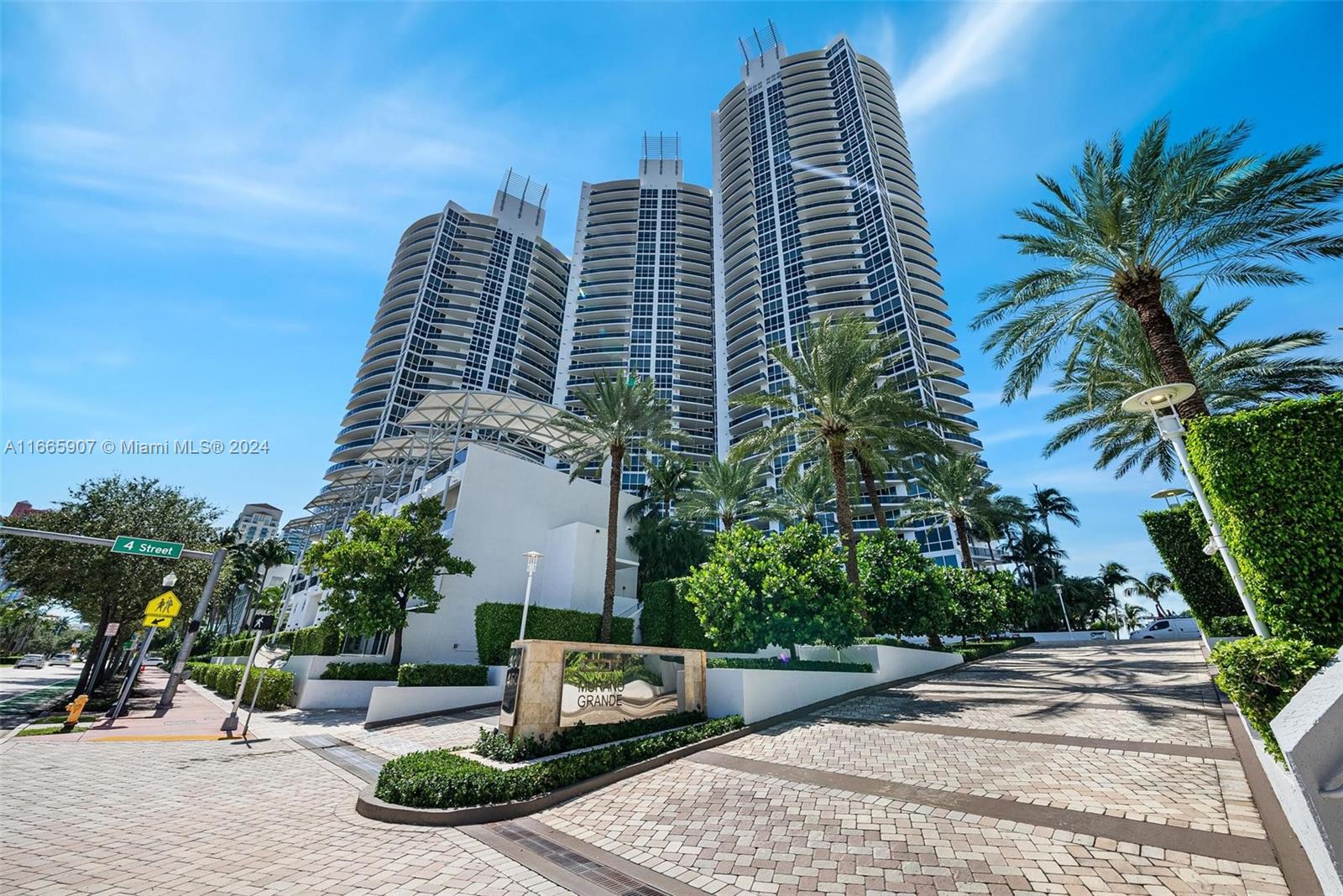 400 Alton Road, Unit 2406 Miami Beach, FL 33139 - Photo 33 of 45 Gallery Image 33