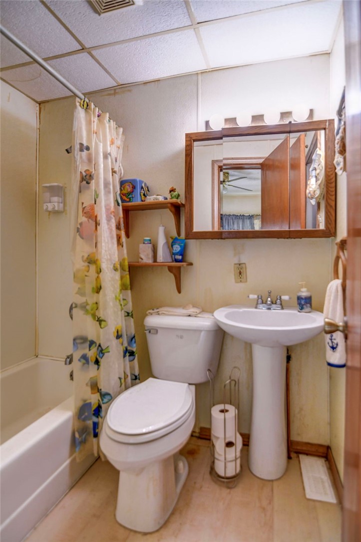1739 North Gulick Avenue Decatur, IL 62526 - Photo 11 of 24
