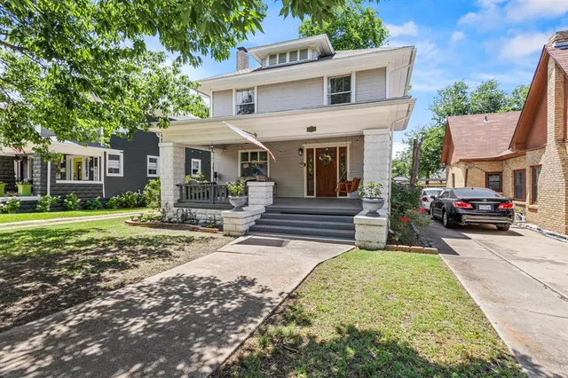 $560,000 | 2236 Alston Avenue, Fort Worth, TX 76110