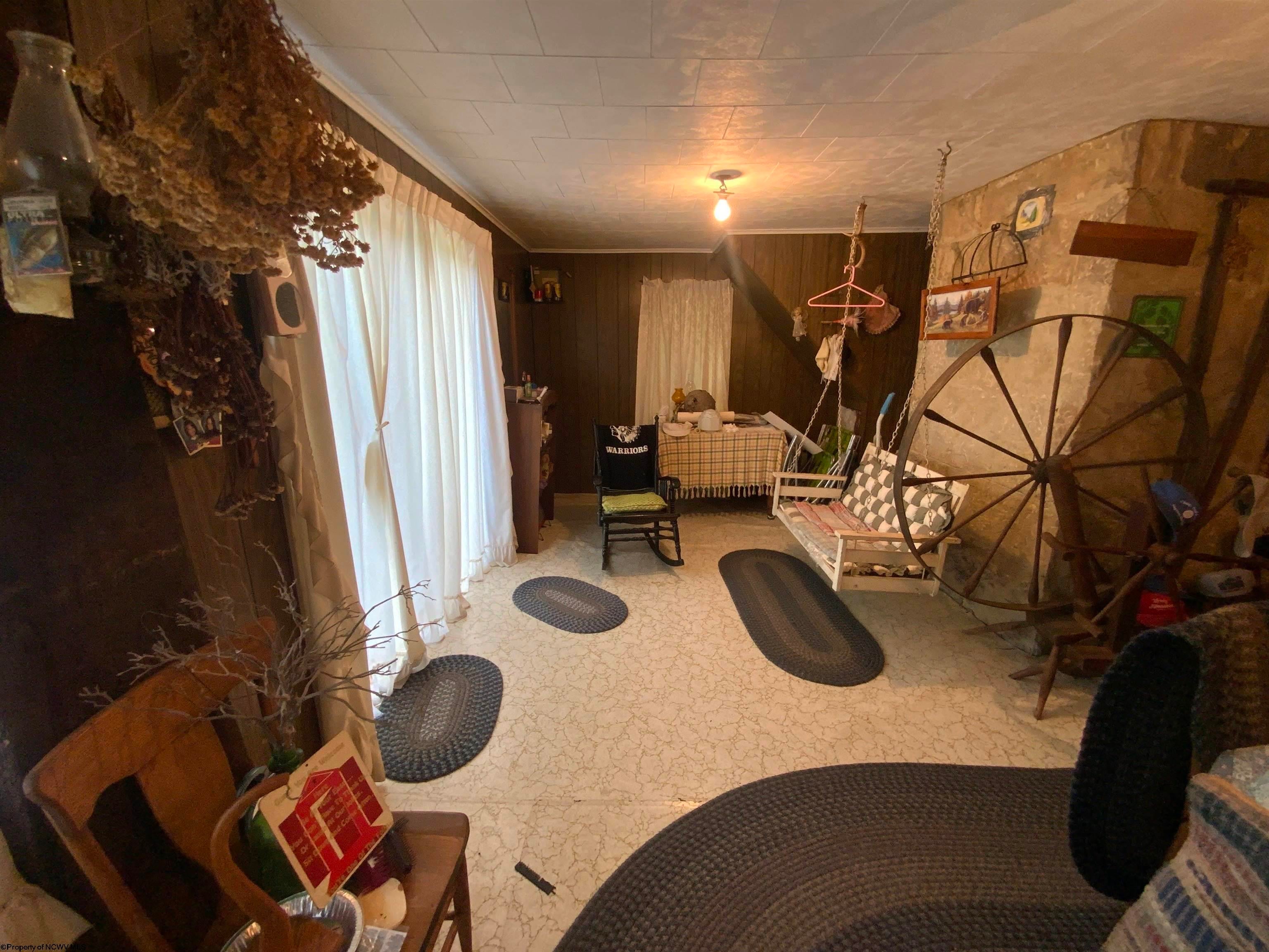 462 Childs Road Terra Alta, WV 26764 - Photo 10 of 40 Gallery Image 10