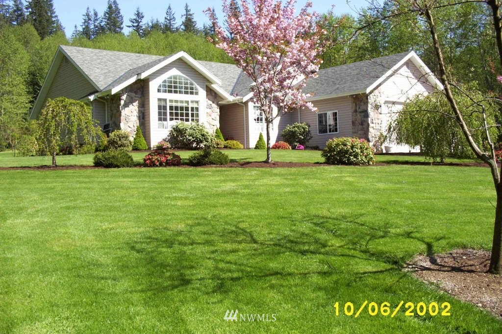 16023 Mountain View Road Mount Vernon, WA 98274 - Photo 1 of 10 Gallery Image 1