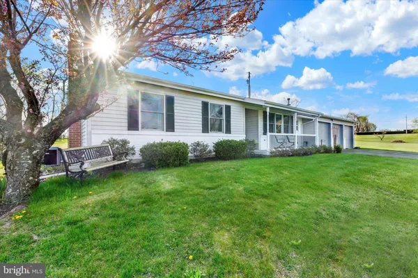 $375,000 | 260 Summer Hill Road, Bernville, PA 19506