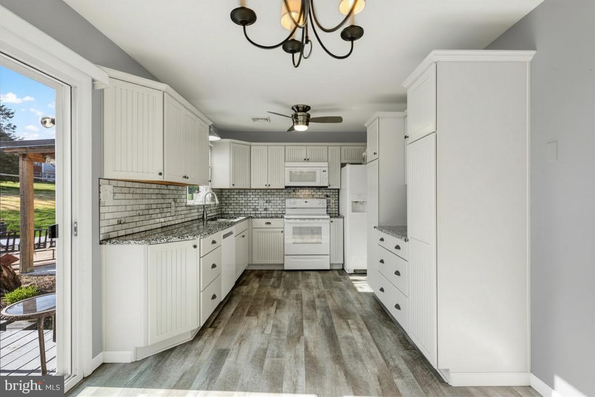 260 Summer Hill Road Bernville, PA 19506 - Photo 7 of 38 Kitchen