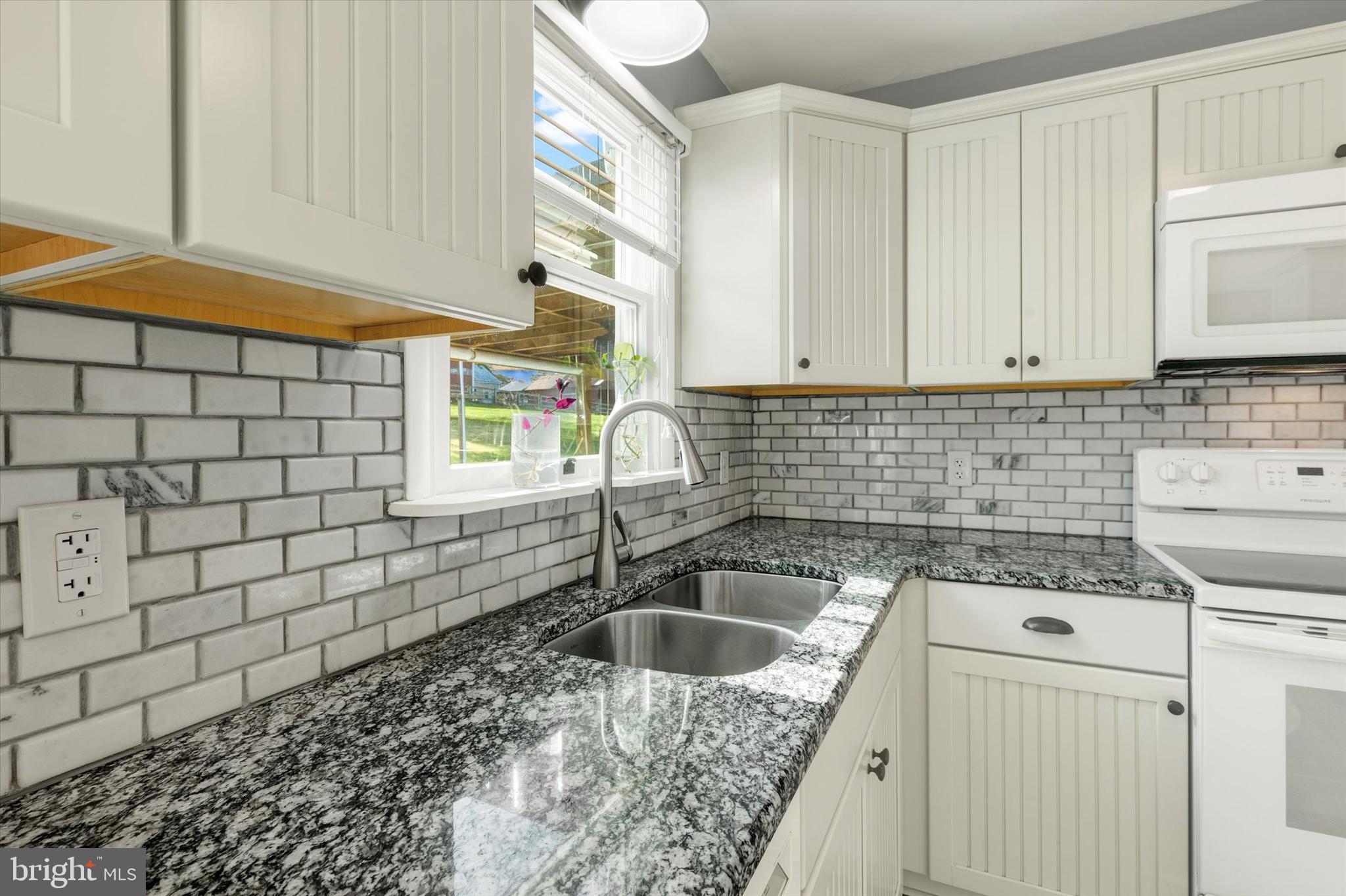 260 Summer Hill Road Bernville, PA 19506 - Photo 10 of 38 Kitchen