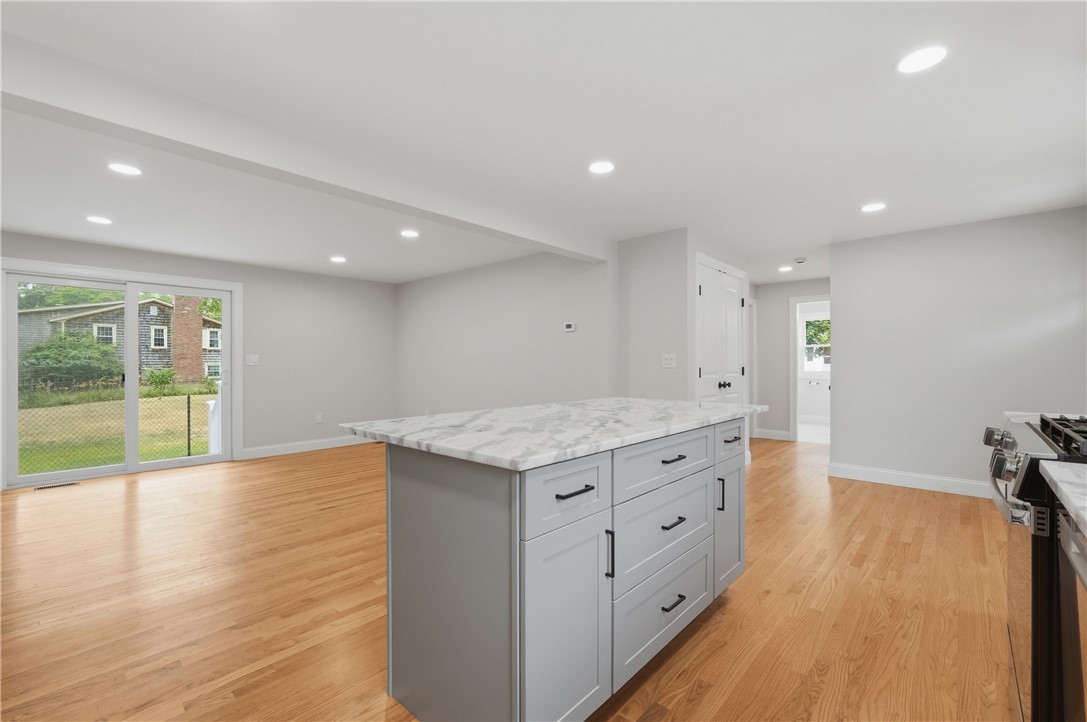76 Beverly Road East Providence, RI 02915 - Photo 28 of 45