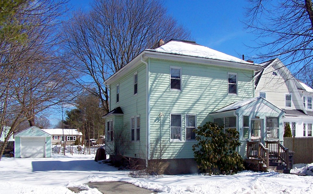 22 Hooper Road Dedham, MA 02026 - Photo 1 of 18 Gallery Image 1