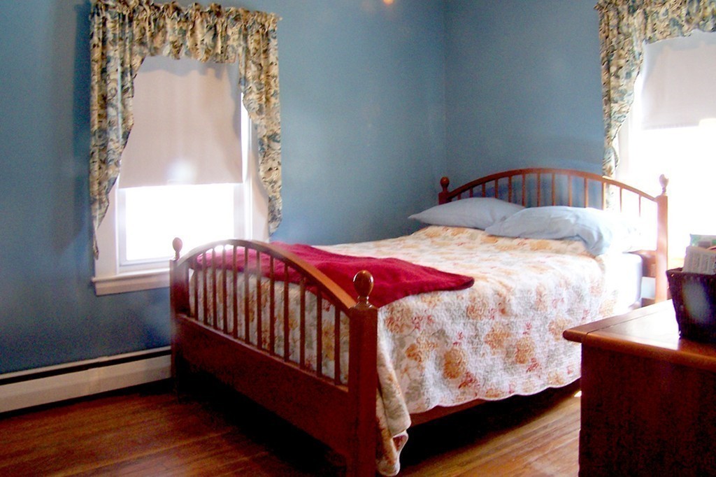 22 Hooper Road Dedham, MA 02026 - Photo 10 of 18 Gallery Image 10