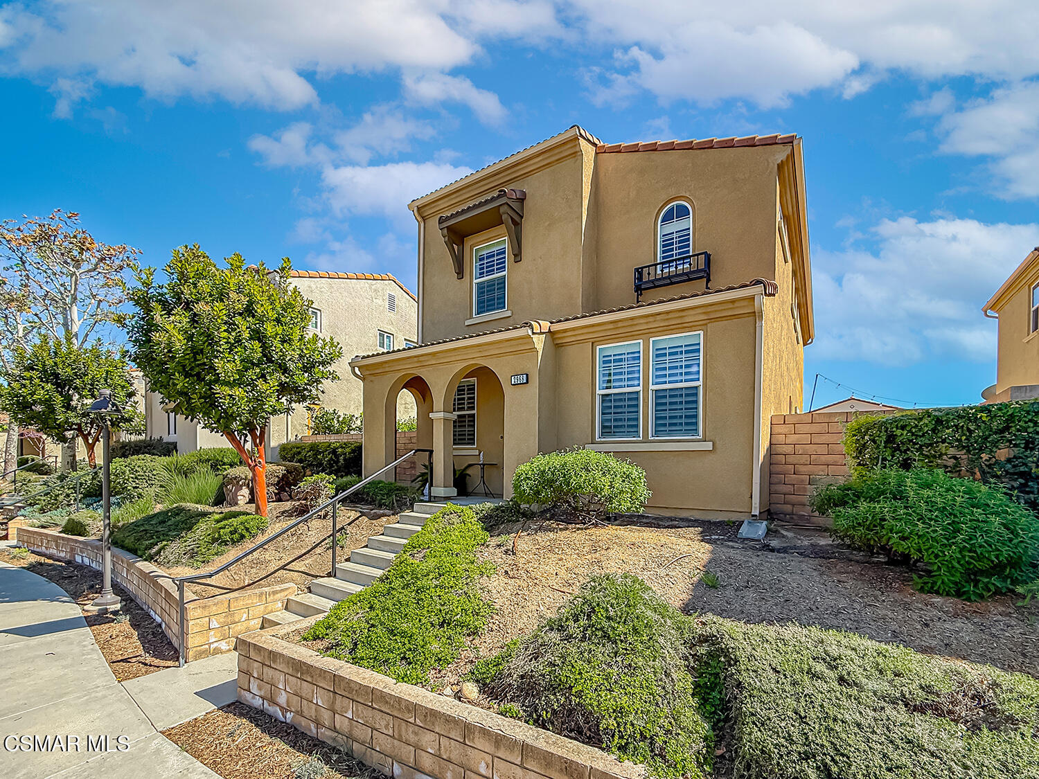 2968 Royal Avenue Simi Valley, CA 93065 - Photo 43 of 45 front view of a house with a yard