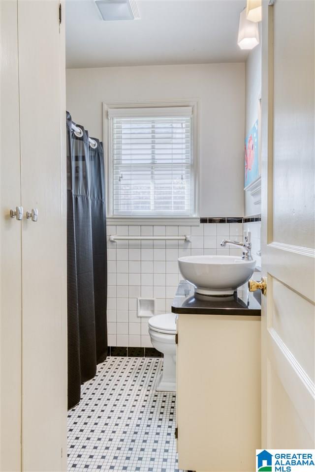 9 Spring Street Birmingham, AL 35213 - Photo 25 of 31