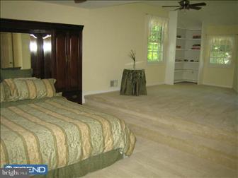 75 Wolfpack Road Hamilton, NJ 08619 - Photo 4 of 6 Bedroom - Main