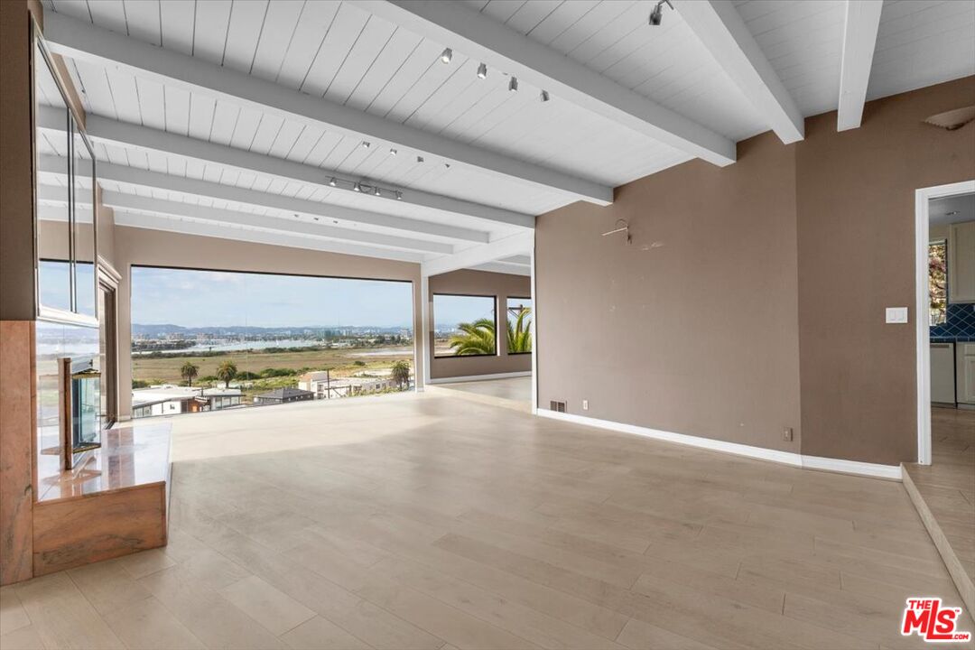243 Montreal Street Playa del Rey, CA 90293 - Photo 13 of 47