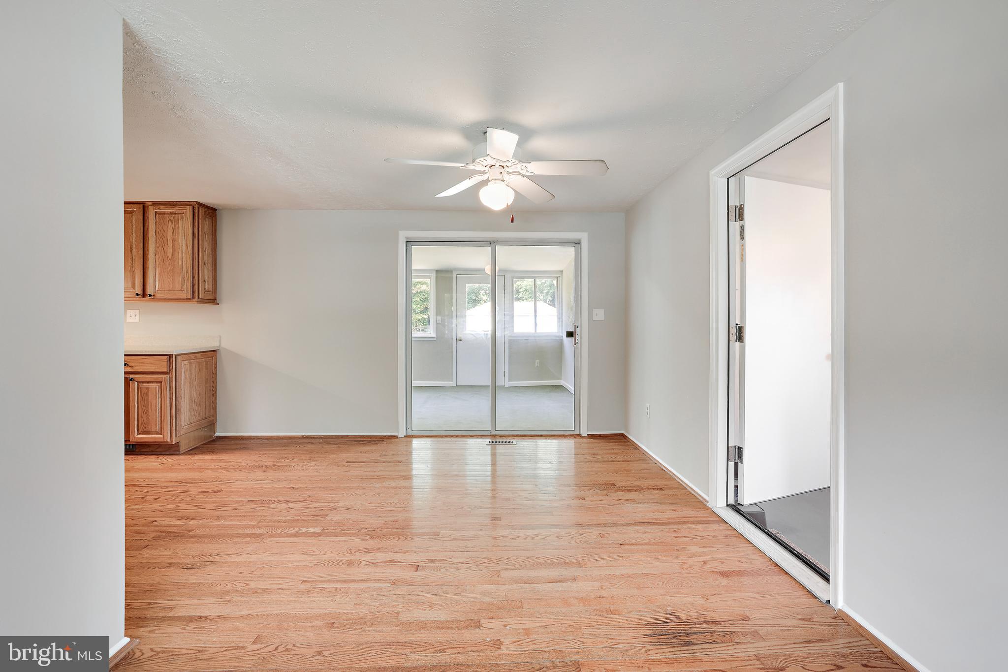 7822 Metacomet Road Hanover, MD 21076 - Photo 6 of 28 Gallery Image 6