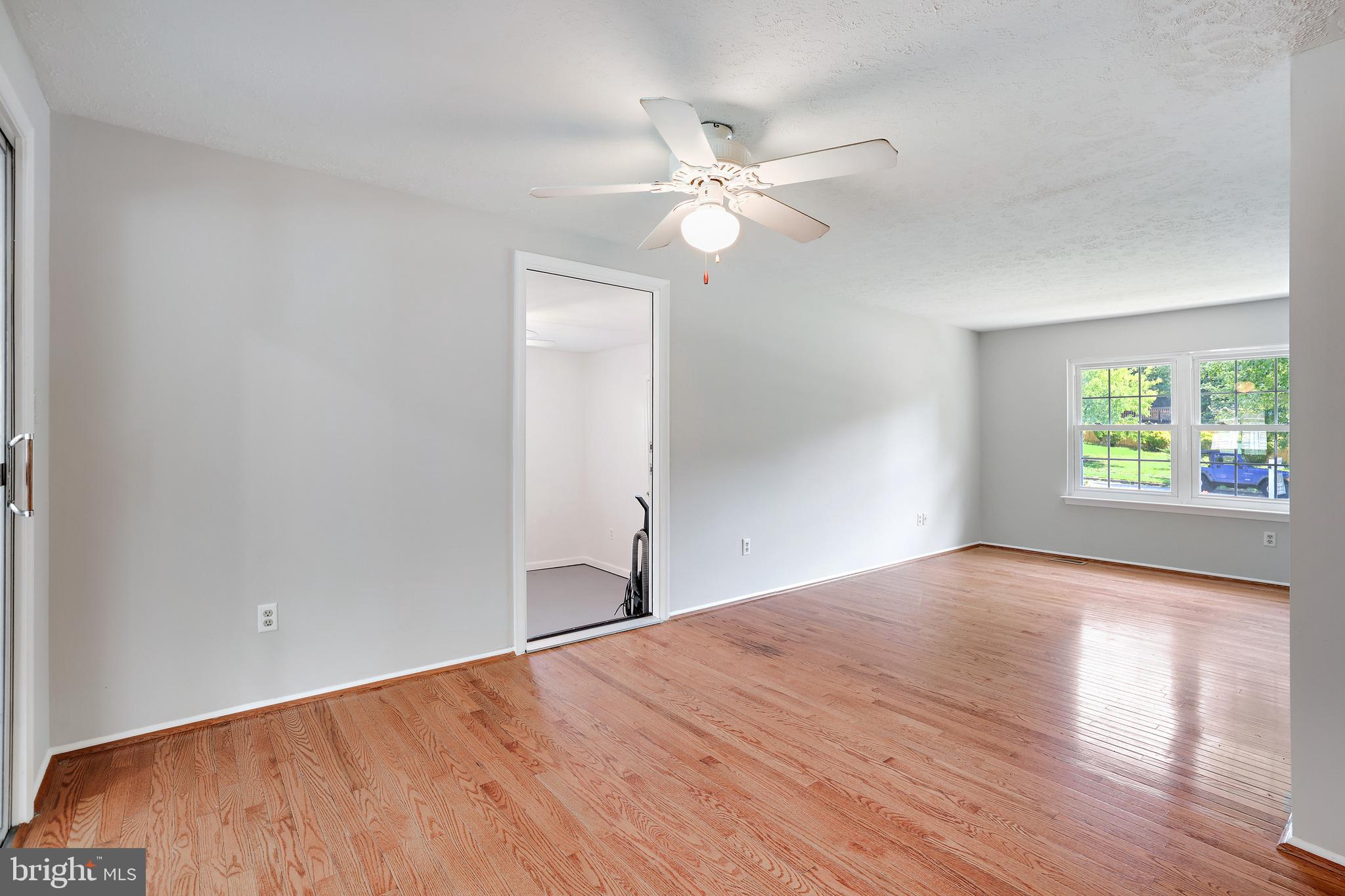 7822 Metacomet Road Hanover, MD 21076 - Photo 7 of 28 Gallery Image 7