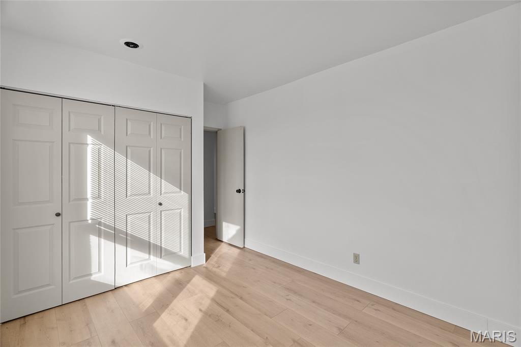 3725 Morgan Ford Road St. Louis, MO 63116 - Photo 11 of 23