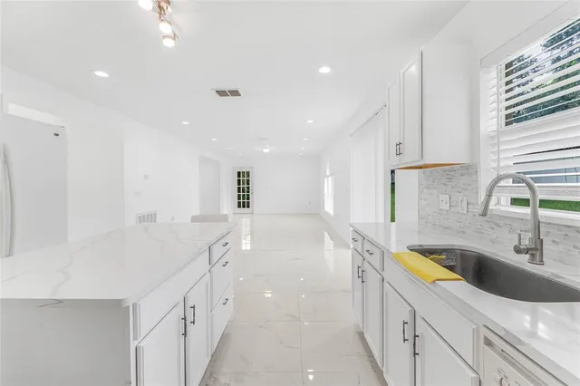 $430,000 | 1961 Thorngate Lane, Mascotte, FL 34753