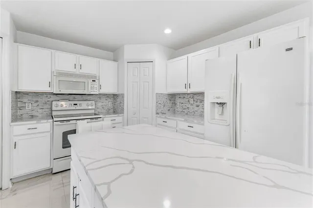 $430,000 | 1961 Thorngate Lane, Mascotte, FL 34753