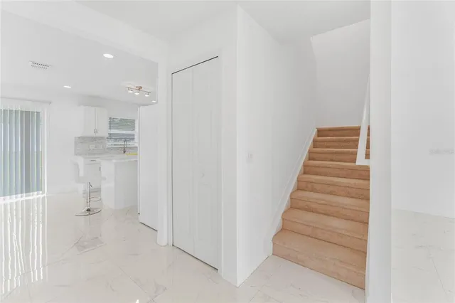 $430,000 | 1961 Thorngate Lane, Mascotte, FL 34753