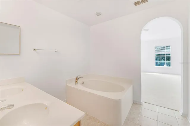 $430,000 | 1961 Thorngate Lane, Mascotte, FL 34753