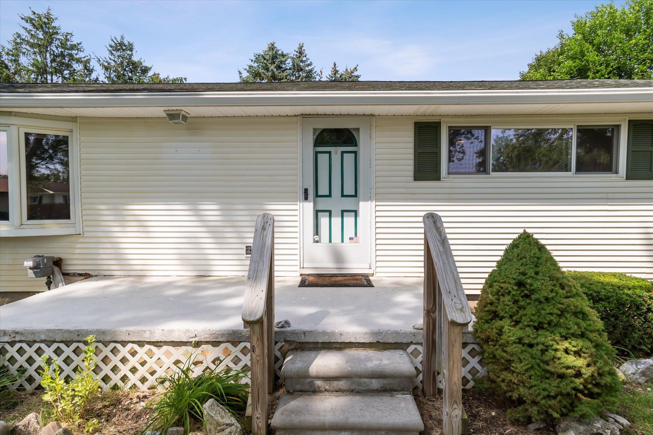 3755 Balmony Road Commerce Township, MI 48382 - Photo 6 of 41 50118611-5.JPG