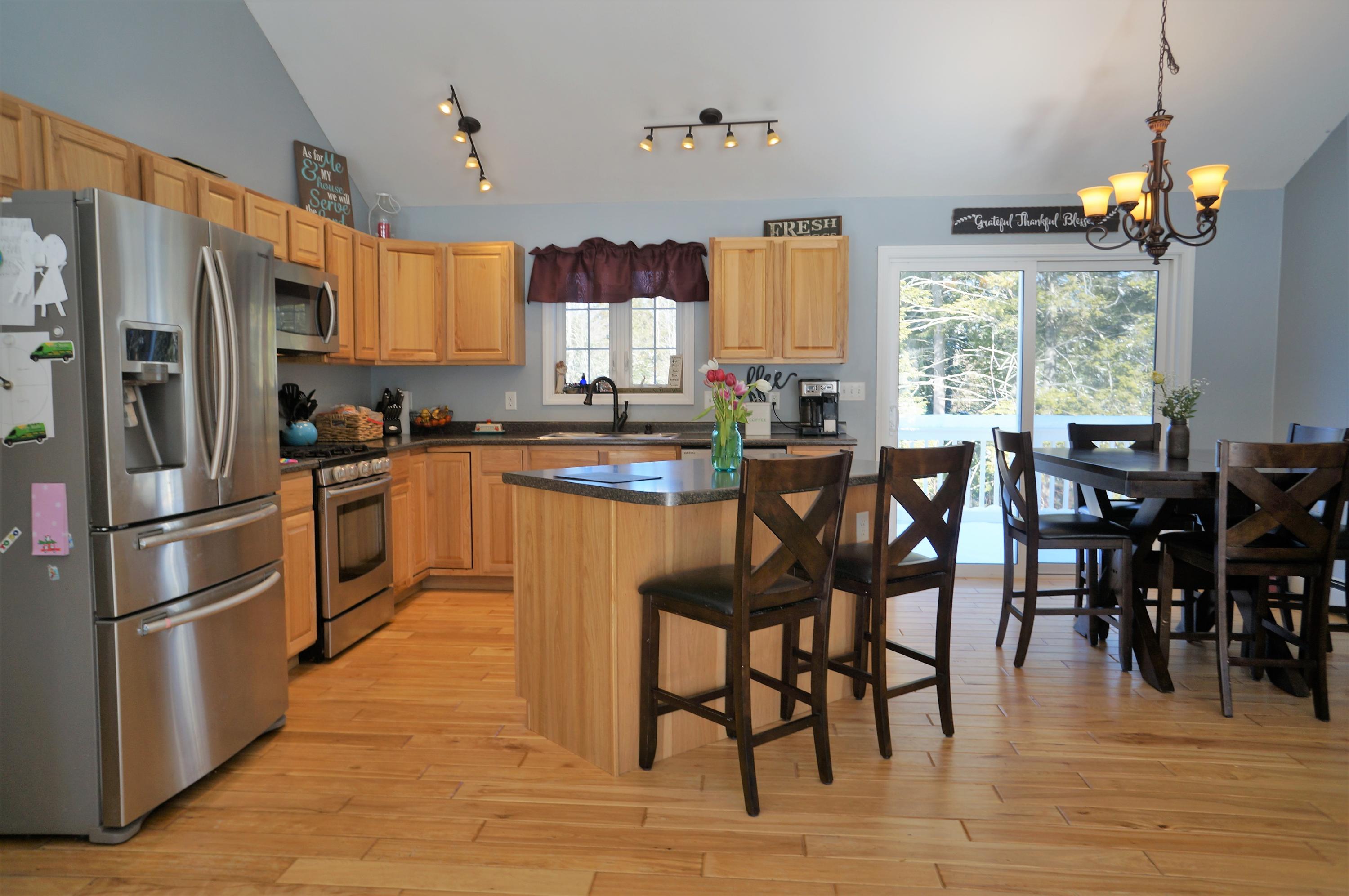 15 Cessna Way Naples, ME 04055 - Photo 3 of 31 DSC01931