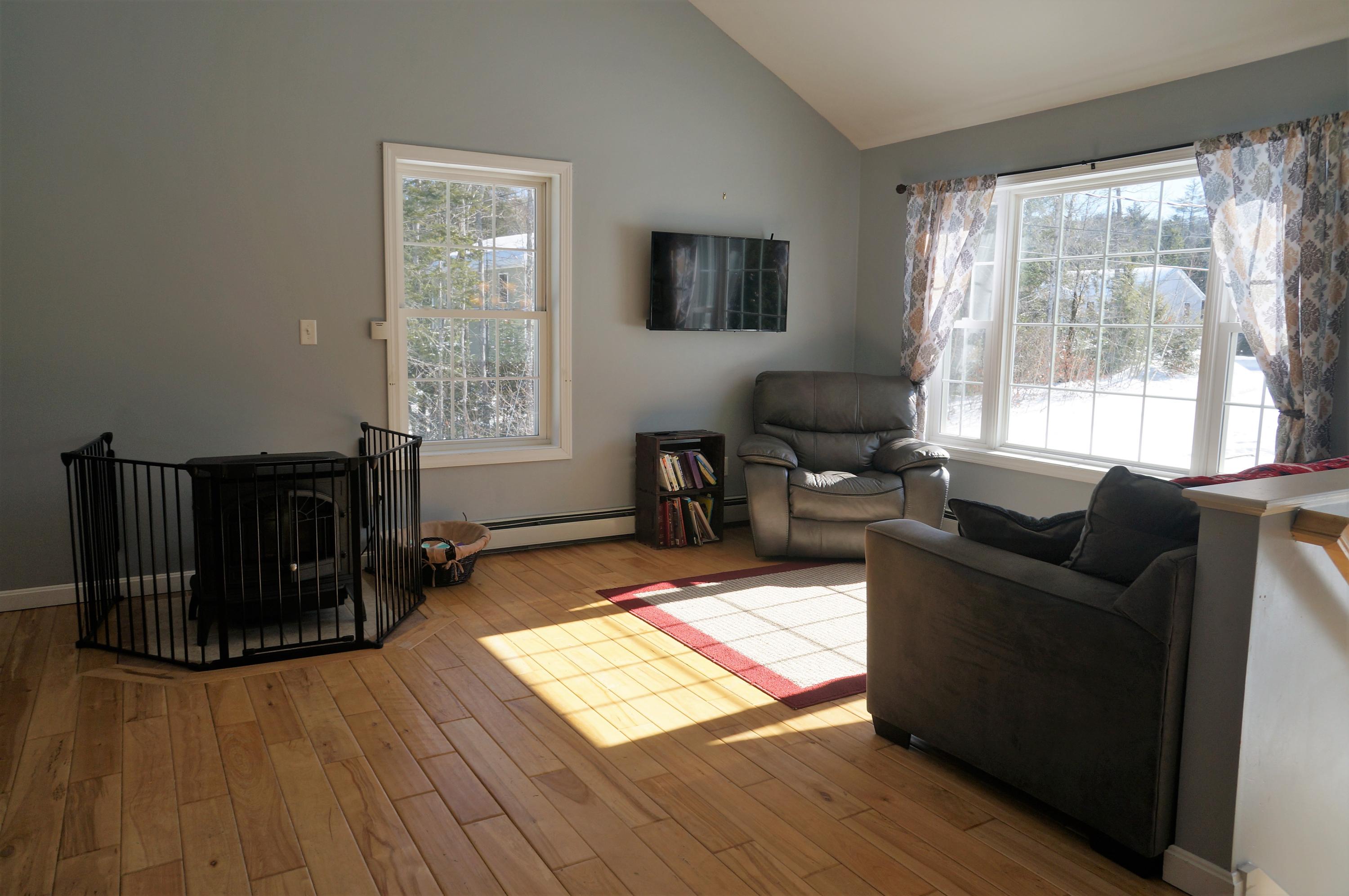 15 Cessna Way Naples, ME 04055 - Photo 6 of 31 DSC01933
