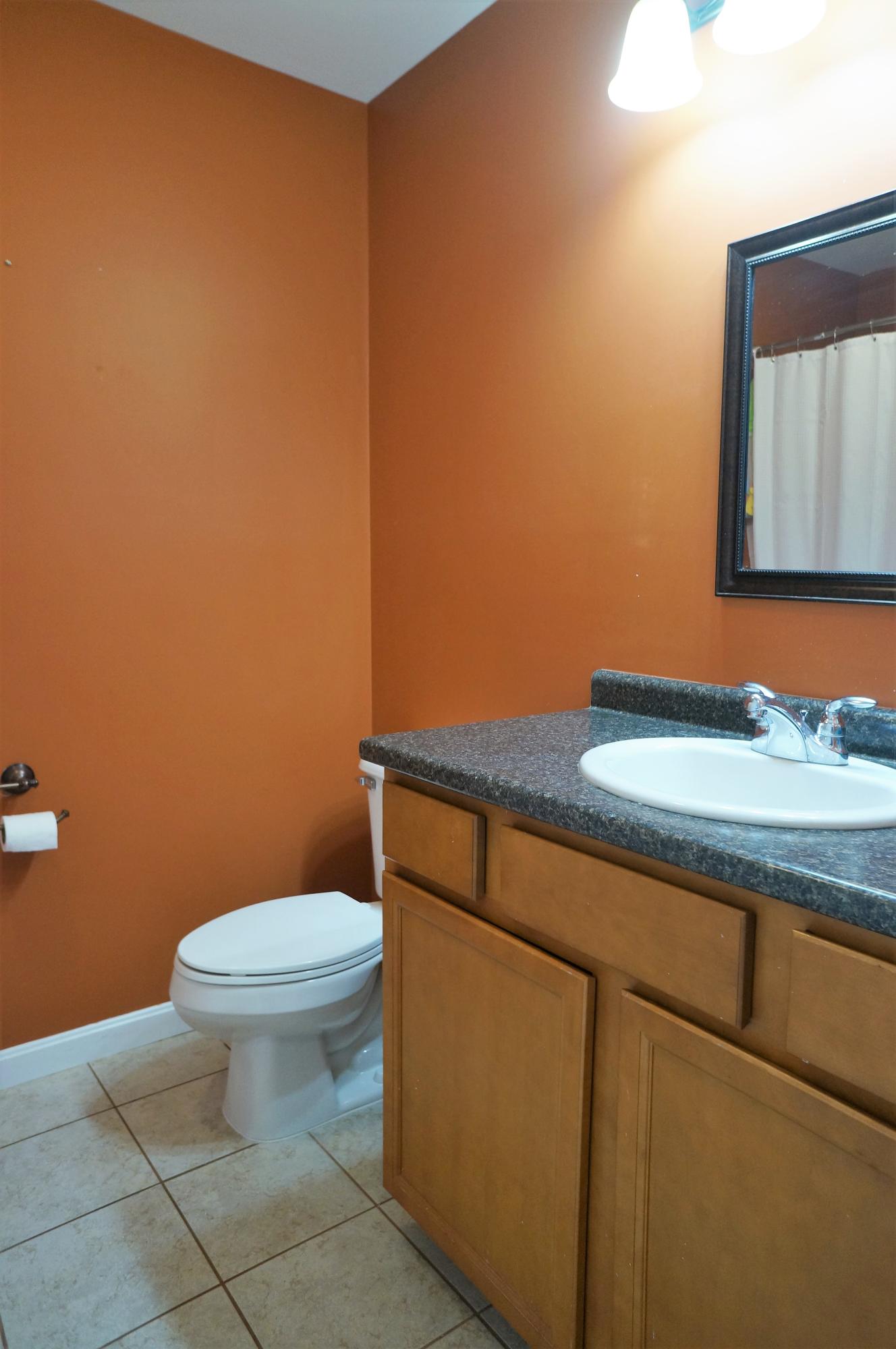 15 Cessna Way Naples, ME 04055 - Photo 8 of 31 DSC01900