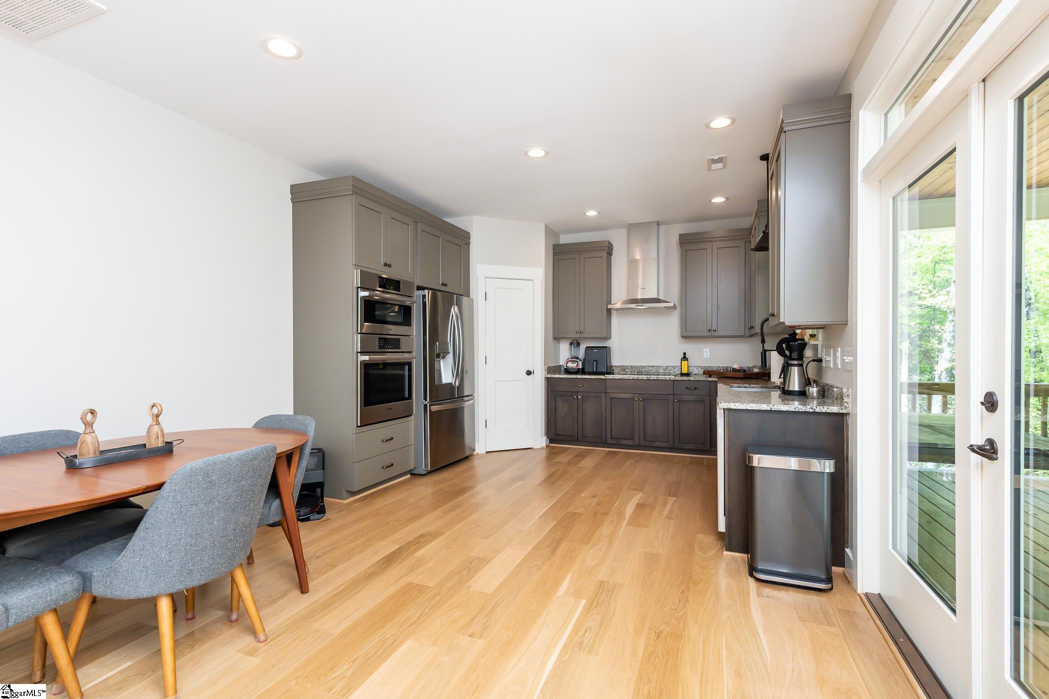 476 North Barton Road Taylors, SC 29687 - Photo 11 of 36