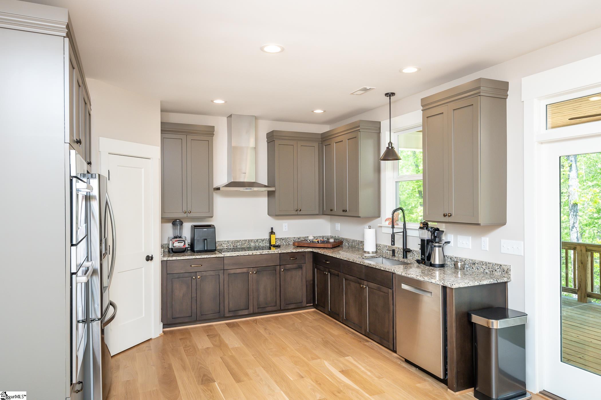 476 North Barton Road Taylors, SC 29687 - Photo 12 of 36