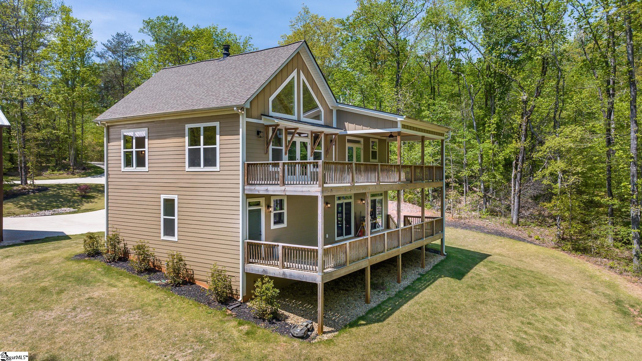 476 North Barton Road Taylors, SC 29687 - Photo 3 of 36