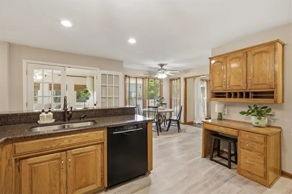 $450,000 | 1376 East 154th Terrace, Olathe, KS 66062