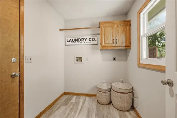 $450,000 | 1376 East 154th Terrace, Olathe, KS 66062