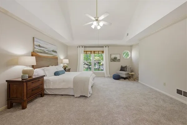 $450,000 | 1376 East 154th Terrace, Olathe, KS 66062