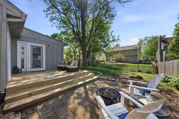 $450,000 | 1376 East 154th Terrace, Olathe, KS 66062