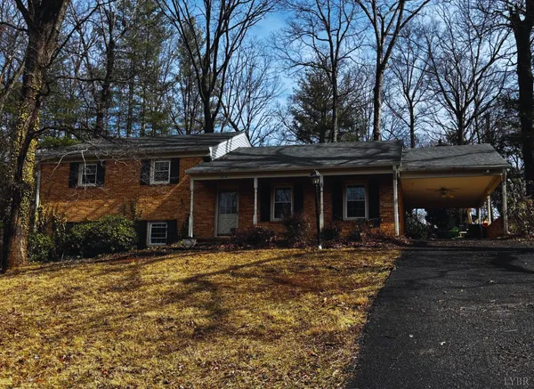 $319,000 | 212 Chesterfield Road, Lynchburg, VA 24502