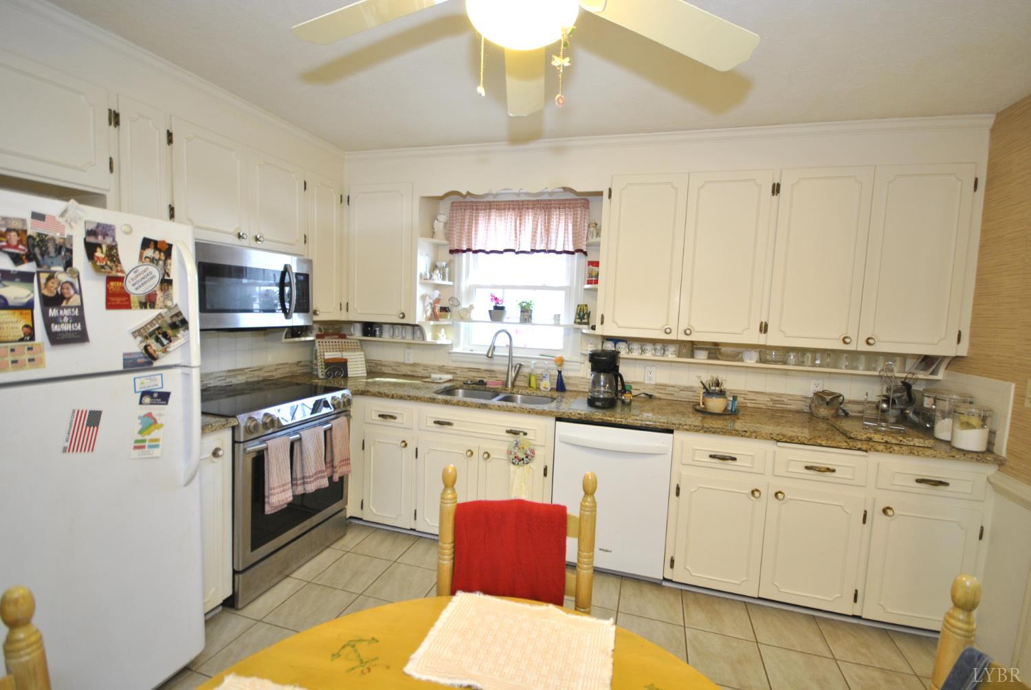 212 Chesterfield Road Lynchburg, VA 24502 - Photo 38 of 54