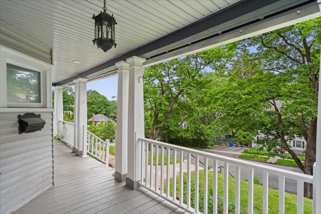 14 St Elmo Road Worcester, MA 01602 - Photo 5 of 42