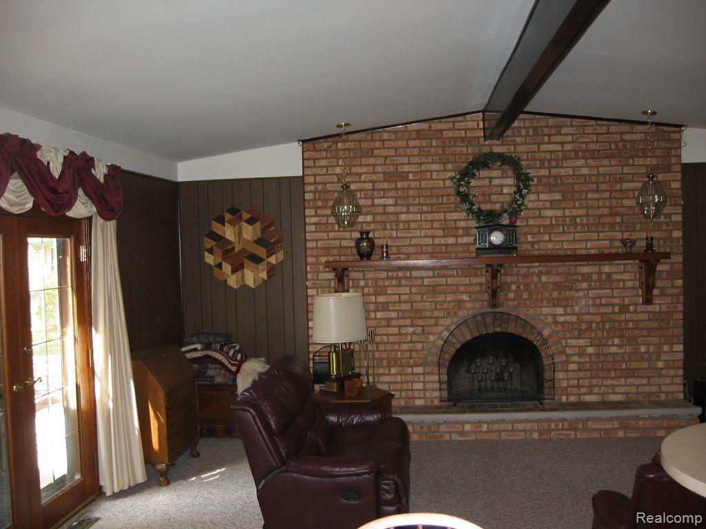 5741 Wedgewood Road Canton, MI 48187 - Photo 5 of 13 Family Rm w frplc