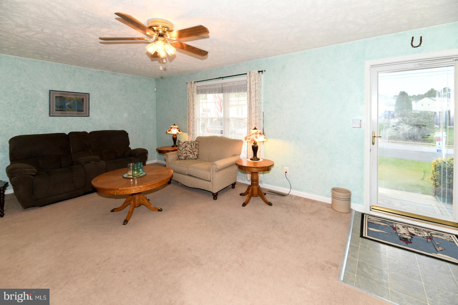 46833 Bryan Road Lexington Park, MD 20653 - Photo 14 of 28 Living Room